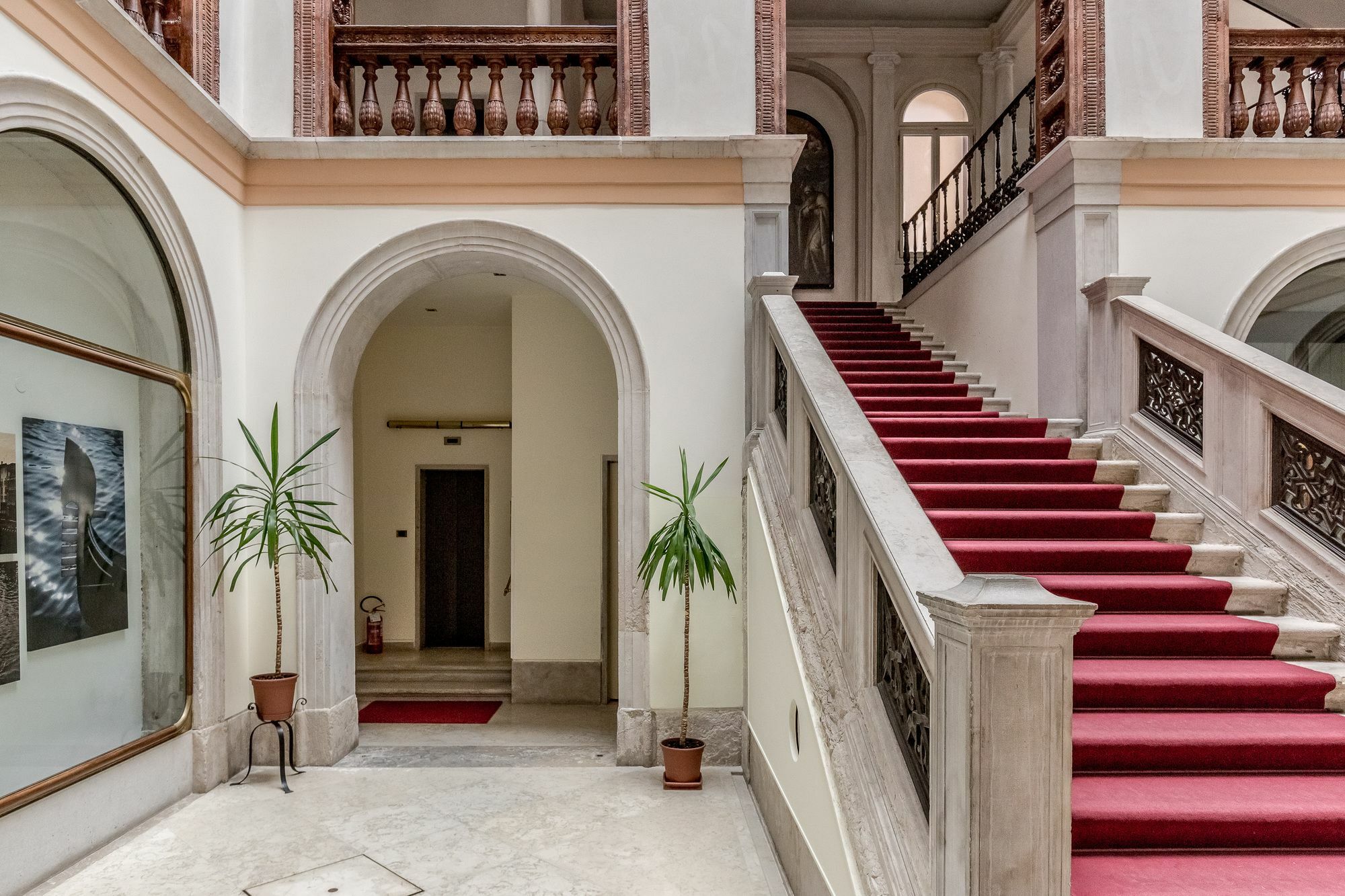 Suite Regina Vittoria Venice Exterior photo